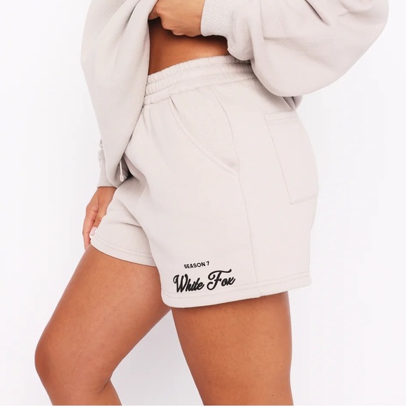 overcast white fox oversize shirt and lounge short set - Picture 5 of 8